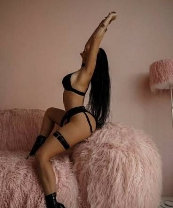 Анкета проститутки Уляна - город Щёлкино, 25 лет, №1238